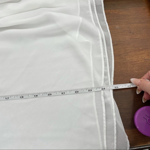 two by vince camuto new ivory star power top flutter studded sleeves. - Picture 10 of 11